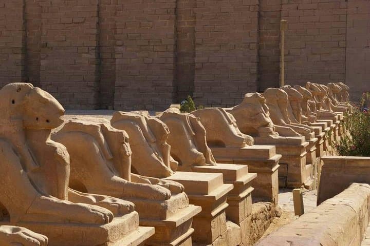 Cheap Trip - A Full DAY FROM CAIRO TO LUXOR