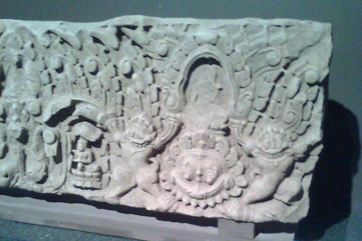 Half Day Angkor National Museum Tour