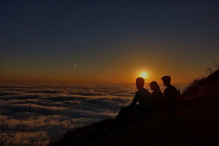 Skandagiri Camping e caminhada no nascer do sol