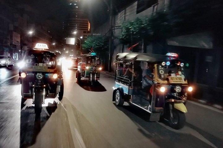 プライベート - バンコクEV-TUKTUKツアー（ナイトスナック＆ドリンク付き）