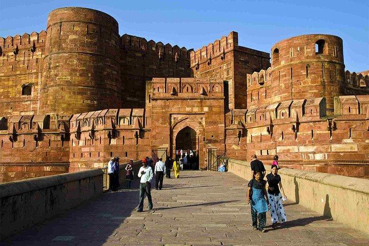 Same Day Agra Tour From Chennai with Return Flights