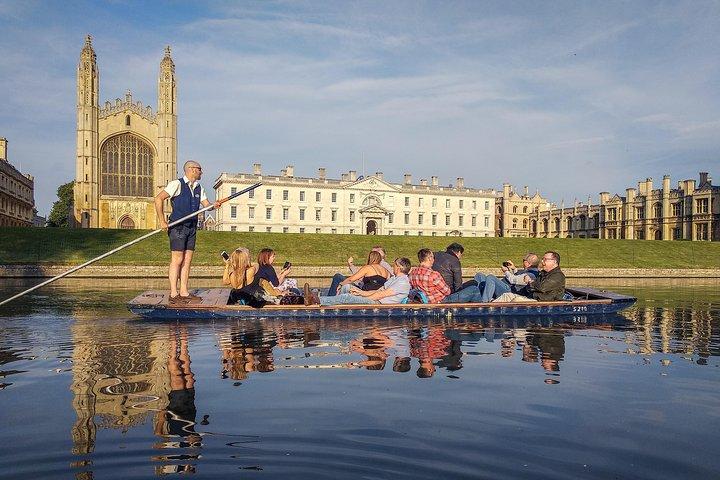 Excursão de chalana em Cambridge
