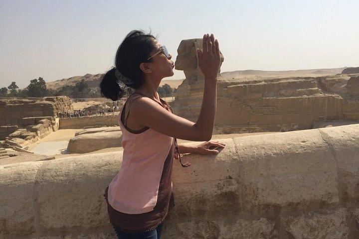 4-timers privat tur til Giza-pyramider med kameltur og frokost fra Kairo