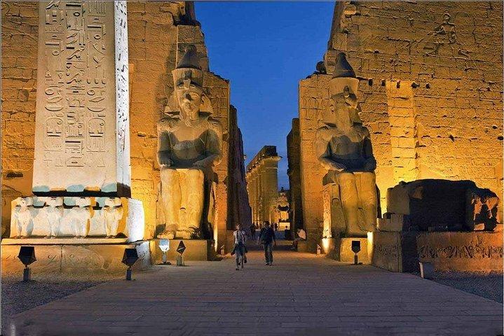 Dagstur til Luxor fra Kairo med fly
