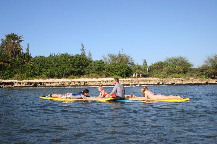 Lección de surf para principiantes en North Shore, Hawái