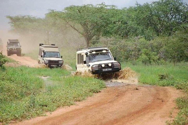 3 Days Tsavo West (Ziwani) & Amboseli (Kilimanjaro) Adventure