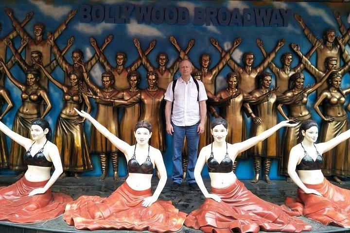 Bollywood Tour med den oprindelige grundlægger