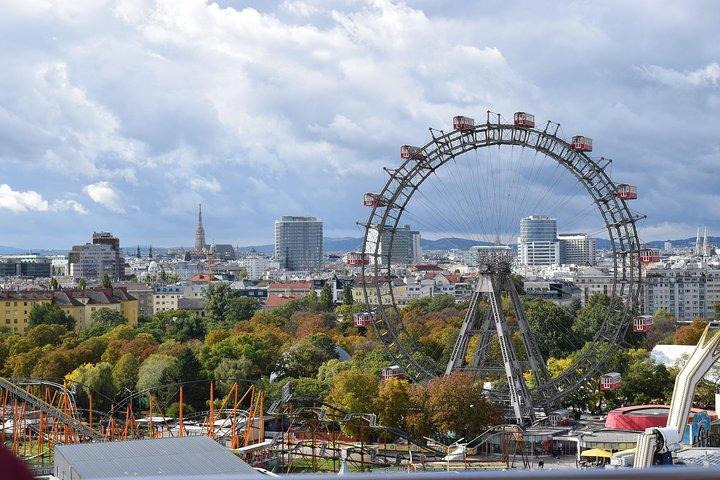 Privater Transfer von Budapest nach Wien mit 2-stündiger Besichtigung