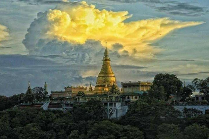 Amarapura, Sagaing, Mingun, Ava eller Innwa