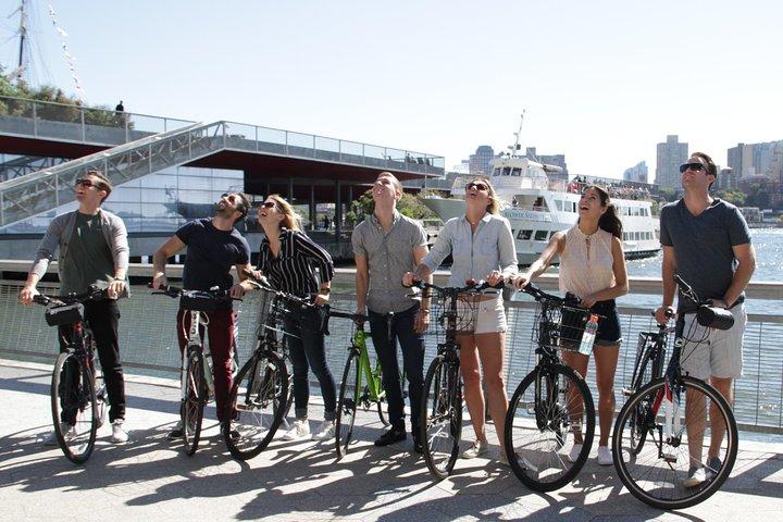 Scenic Manhattan Highlights Bike Tour (engelska eller tyska)
