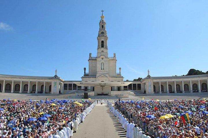 Visite / transfert Lisbonne - Porto ou Porto Lisbonne avec visite