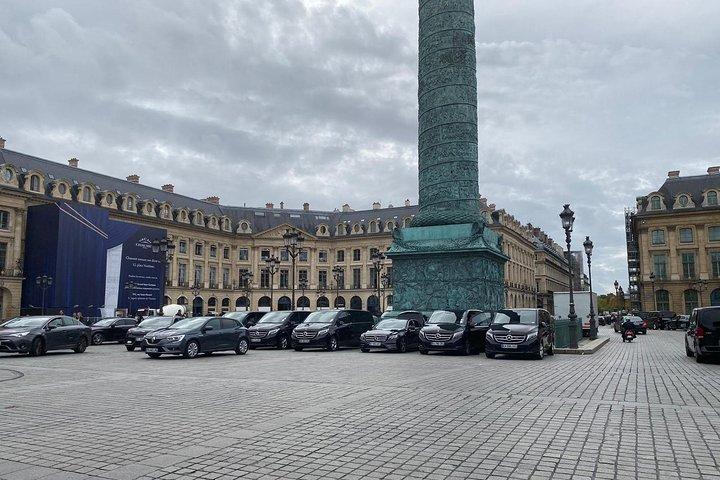 Full Day Private Tour of Paris - Sedan bil