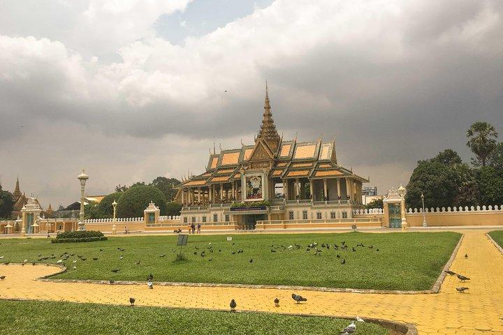 Touren zu den historischen Stätten von Phnom Penh – ein Tagesausflug ab Phnom Penh