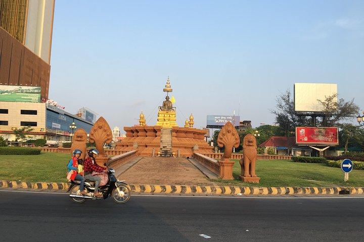 Touren zu den historischen Stätten von Phnom Penh – ein Tagesausflug ab Phnom Penh
