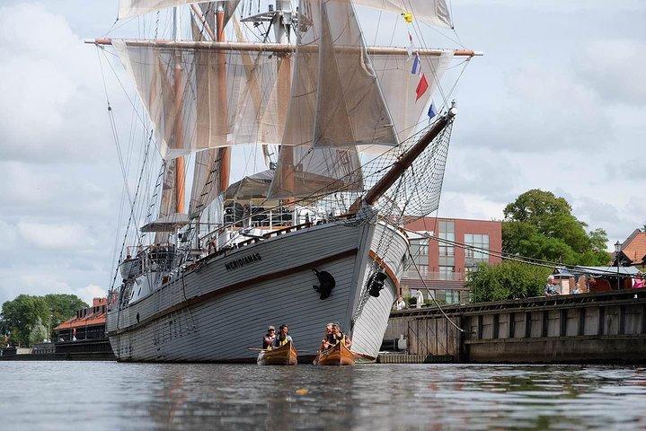 Cedar kanottur i Klaipeda - perfekt för kryssningsfartygsresenärer.