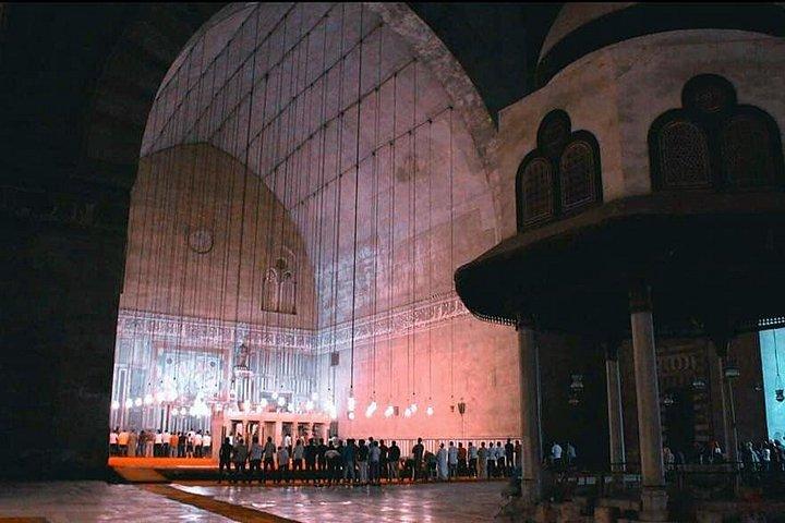 イスラムカイロへのツアー-アーメドイブントゥルン-ゲイヤーアンダーソン博物館-スルタンハッサン