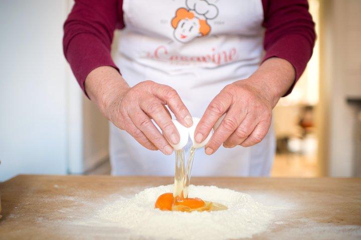 Cesarine: Cooking Class with tasting at Local's Home in Florence