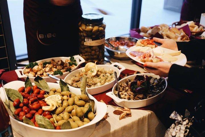 Tour della città di Vancouver con pasto indiano (70 articoli mangiano il più possibile)