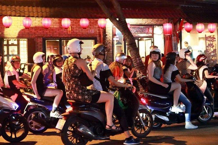 Saigon by Night & Street Food Tour by Motorbike