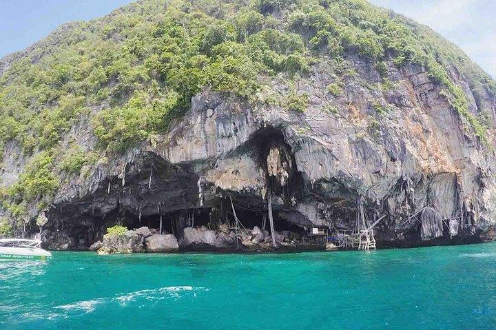Excursión de un día a las islas Phi Phi en ferry desde Phuket