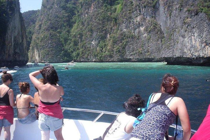 One Day Phi Phi Islands Tour By Big Boat From Phuket