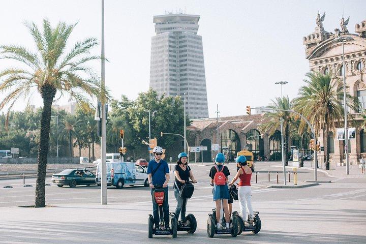 Montjuic Hill: Panoramic Segway Tour