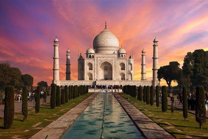 Skip-the-Line Taj Mahal VIP-entrétur