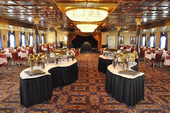 Crociera fluviale di Narrated Harbour Luncheon