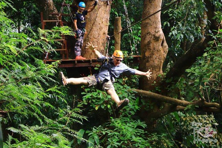 Hanuman World 32 platformen + Skywalk+ Roller met maaltijd