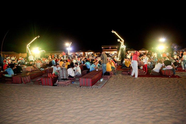 Safari dans le désert à Abu Dhabi avec dîner barbecue