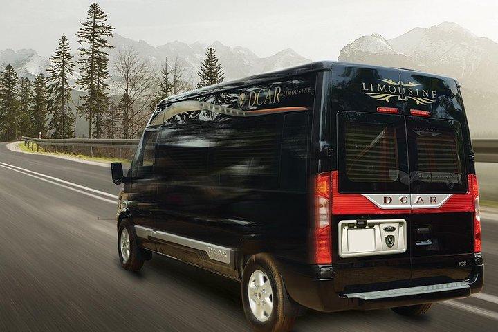 Afhent Da Nang Lufthavn til Hue by med Private 9s Limousine, tag Hai Van Pass