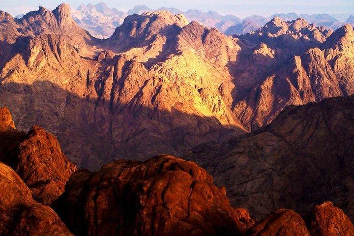 Mount Sinai Sunrise og St. Catherine's Monastery Trip fra Dahab