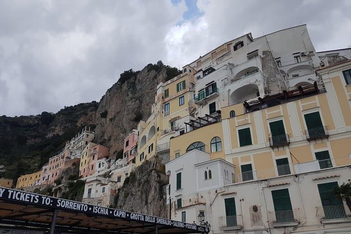 Transfer from Naples to Amalfi or vice versa