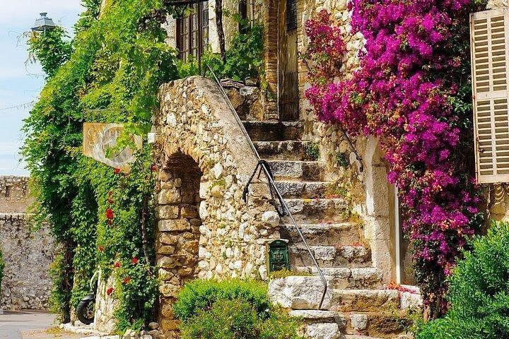 Cannes Shore Excursion: Grasse, Gourdon & St Paul de Vence