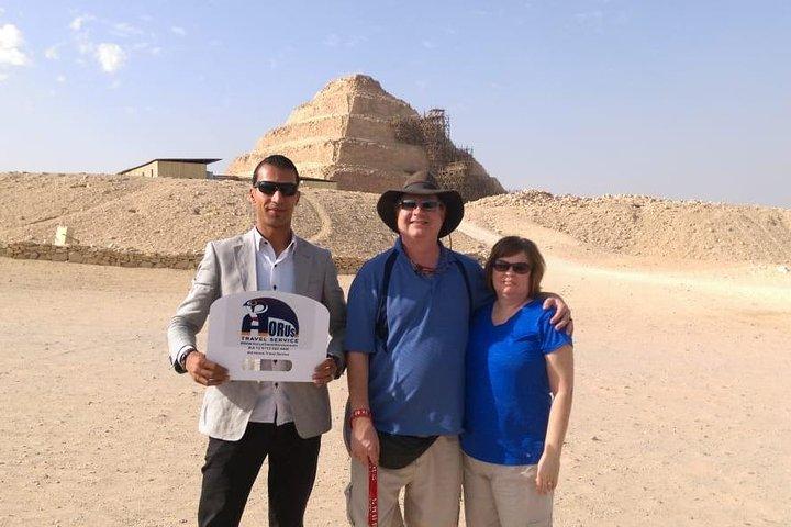 Private Day Tour naar Giza Pyramids, Sphinx, Sakkara en Memphis