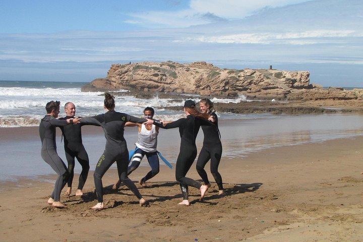 Unisciti ai nostri viaggi di Surf Day e impara a fare surf!