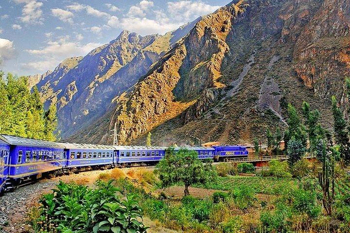 Machu Picchu en train depuis Poroy (1 jour)