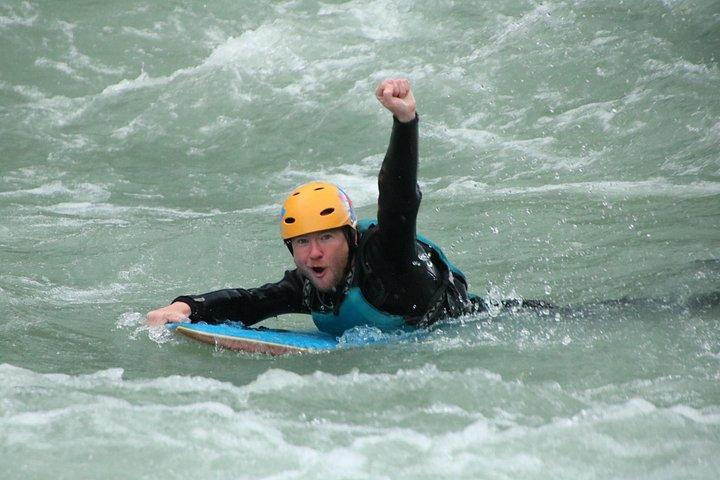 Riversurfing