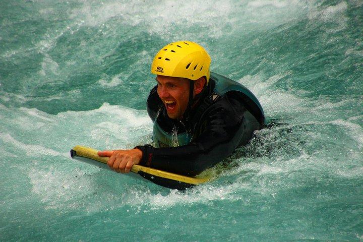 Riversurfing