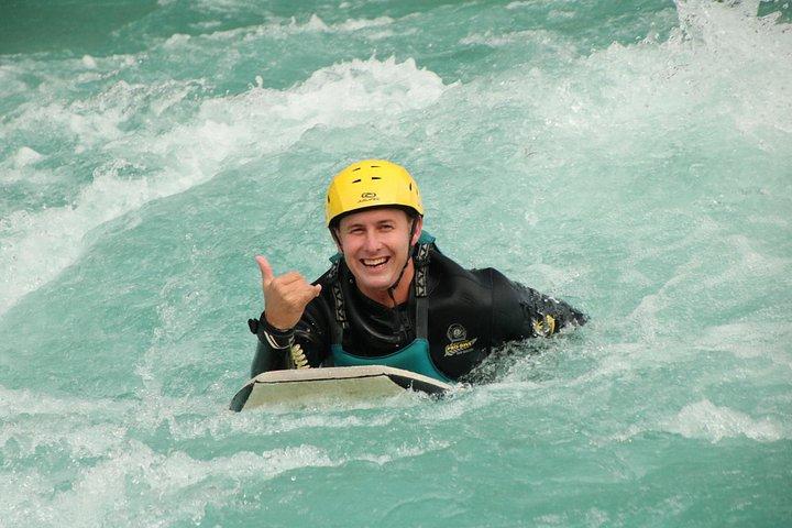 Riversurfing