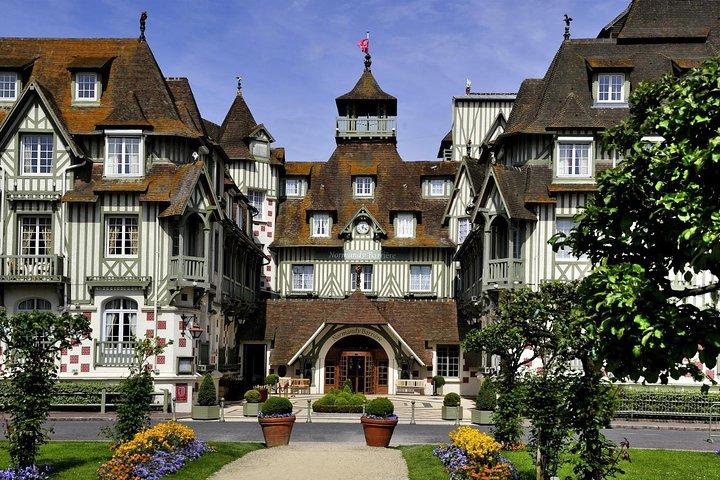 Privat rundtransport til Rouen, Honfleur, Deauville fra Paris