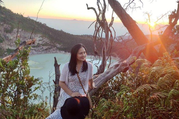 Sonnenaufgang-Trekking bei Sunan Ibu Kawah Putih
