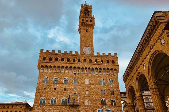 Palazzo Vecchio private tour with a 5-star guide