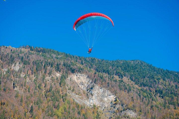 Alanya: Tandem Paragliding Experience Over Cleopatra Beach