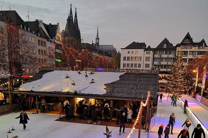 ケルンのクリスマス マーケットとケルシュ ビールの小グループ ツアー