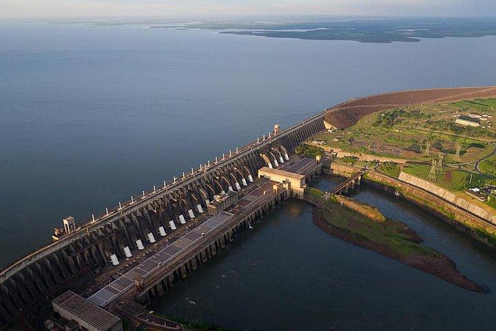 Brasilianska sidan av Iguassu Falls och Itaipu Dam Full Day Sightseeing Tour från Puerto Iguazú