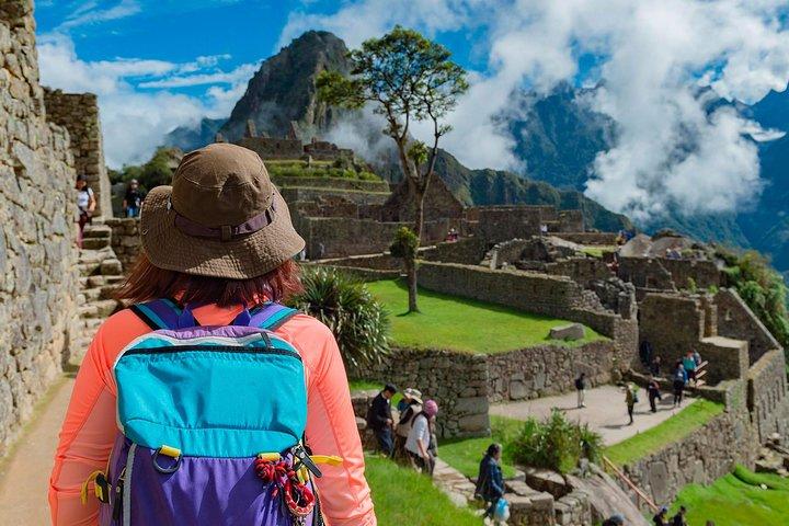 Visite guidée privée du Machu Picchu au départ d’Aguas Calientes