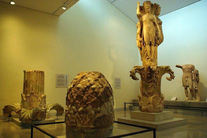 Delphi（Apollo Oracle / Athena Tholos）アテネからのプライベートデイツアー（10時間）