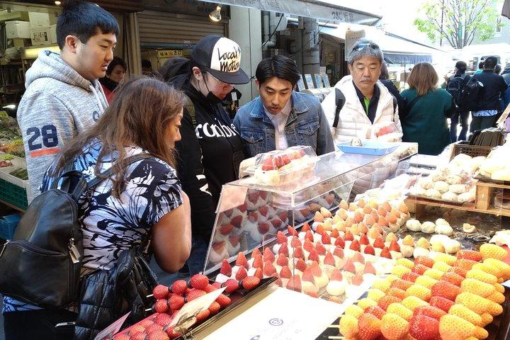 築地・豊洲市場ご当地グルメツアー（ライセンスガイド付き）