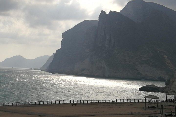ウェストサラーの素晴らしい自然風景を探索する1日ツアー